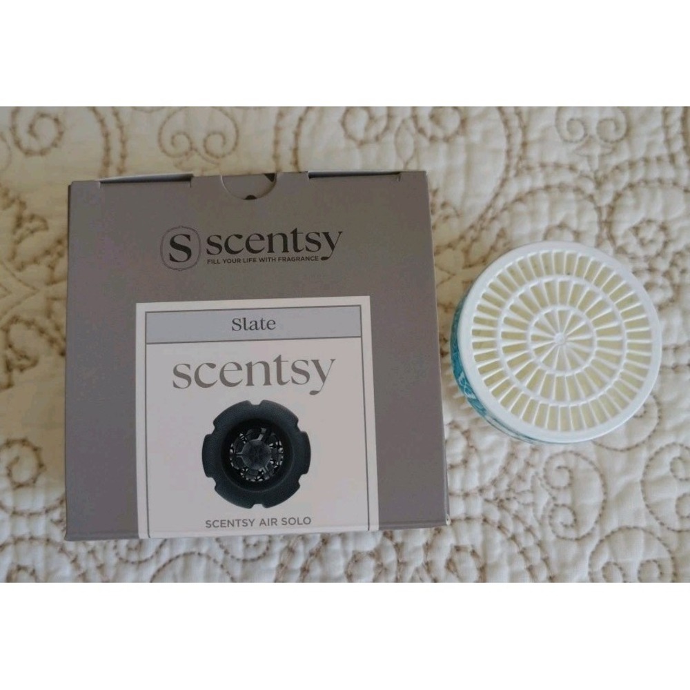 New Scentsy Slate Air Solo Open Box Includes‎ Blue Grotto Pod